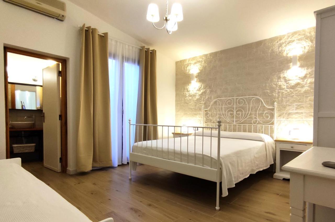 B&B Va' Pensiero วิลลัสซีมีอุส ภายนอก รูปภาพ